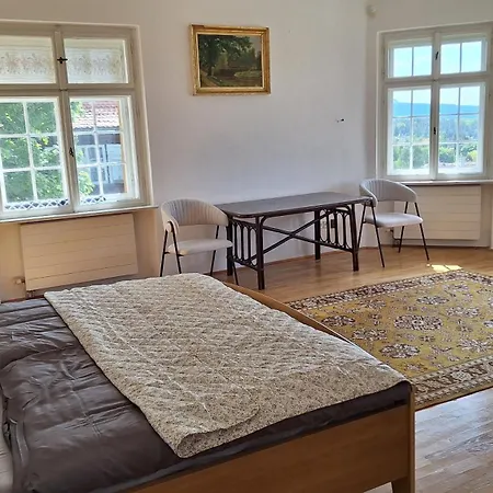 Rachmannova S Bazenem Nový Bor